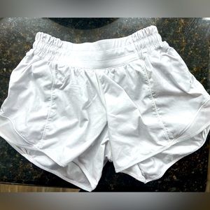 Lululemon size 2 hottie hot 2”